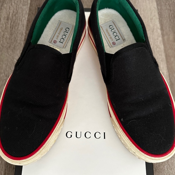 Gucci sneakers - Picture 1 of 5